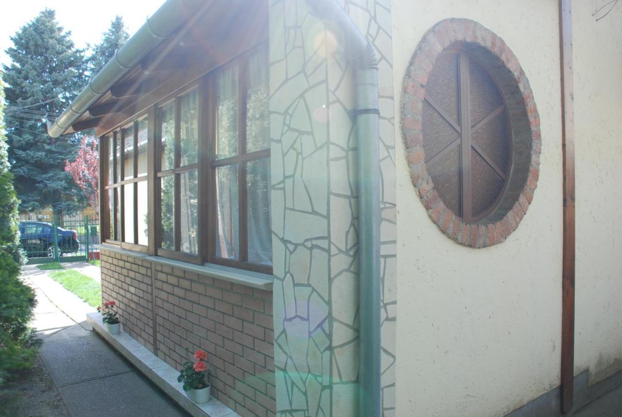 Kisvirag Apartman Hajdúszoboszló 외부 사진